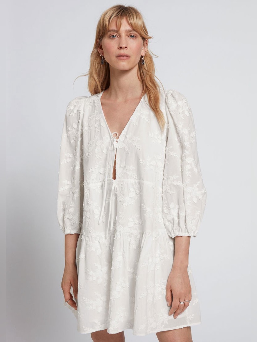 & Other Stories Paris Atelier White Embroidered Tie Front Mini Floral Appliqué 4